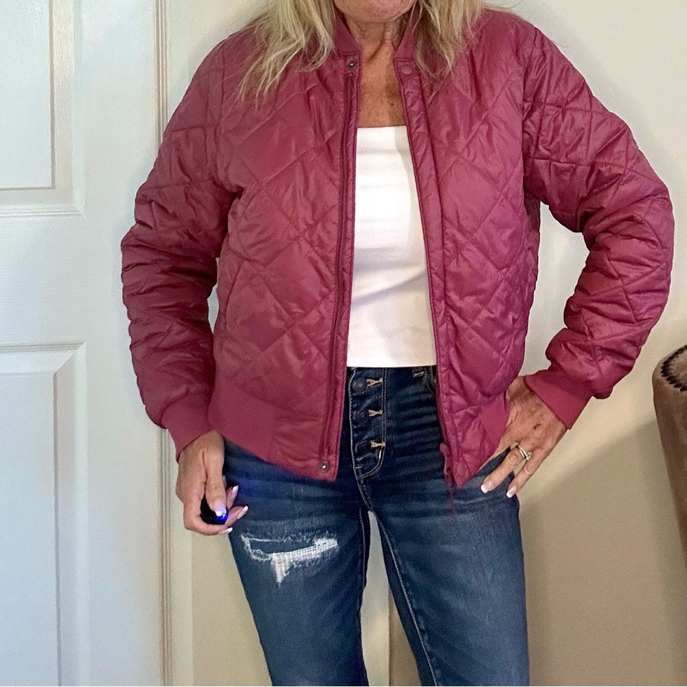 Offline by Aerie Dusty Pink Quilted Sherpa Jacket - VGC Small